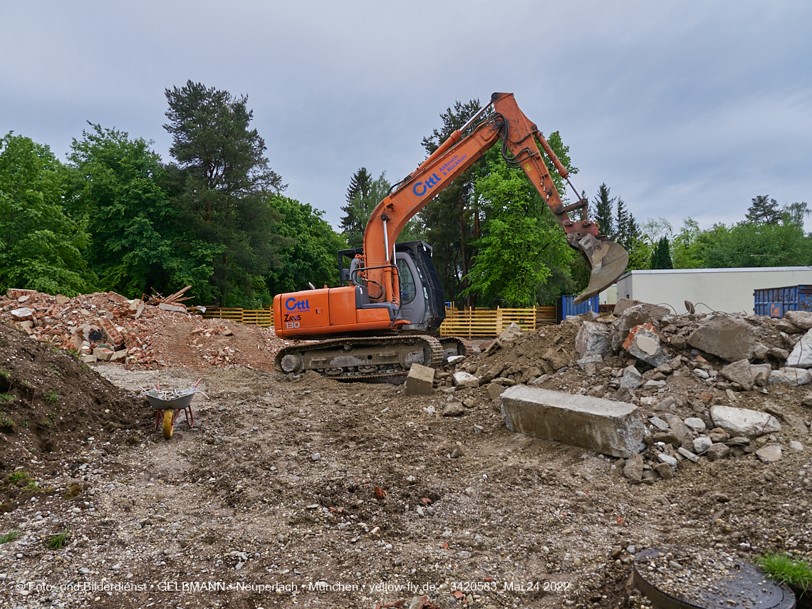 24.05.2022 - Baustelle am Haus für Kinder in Neuperlach